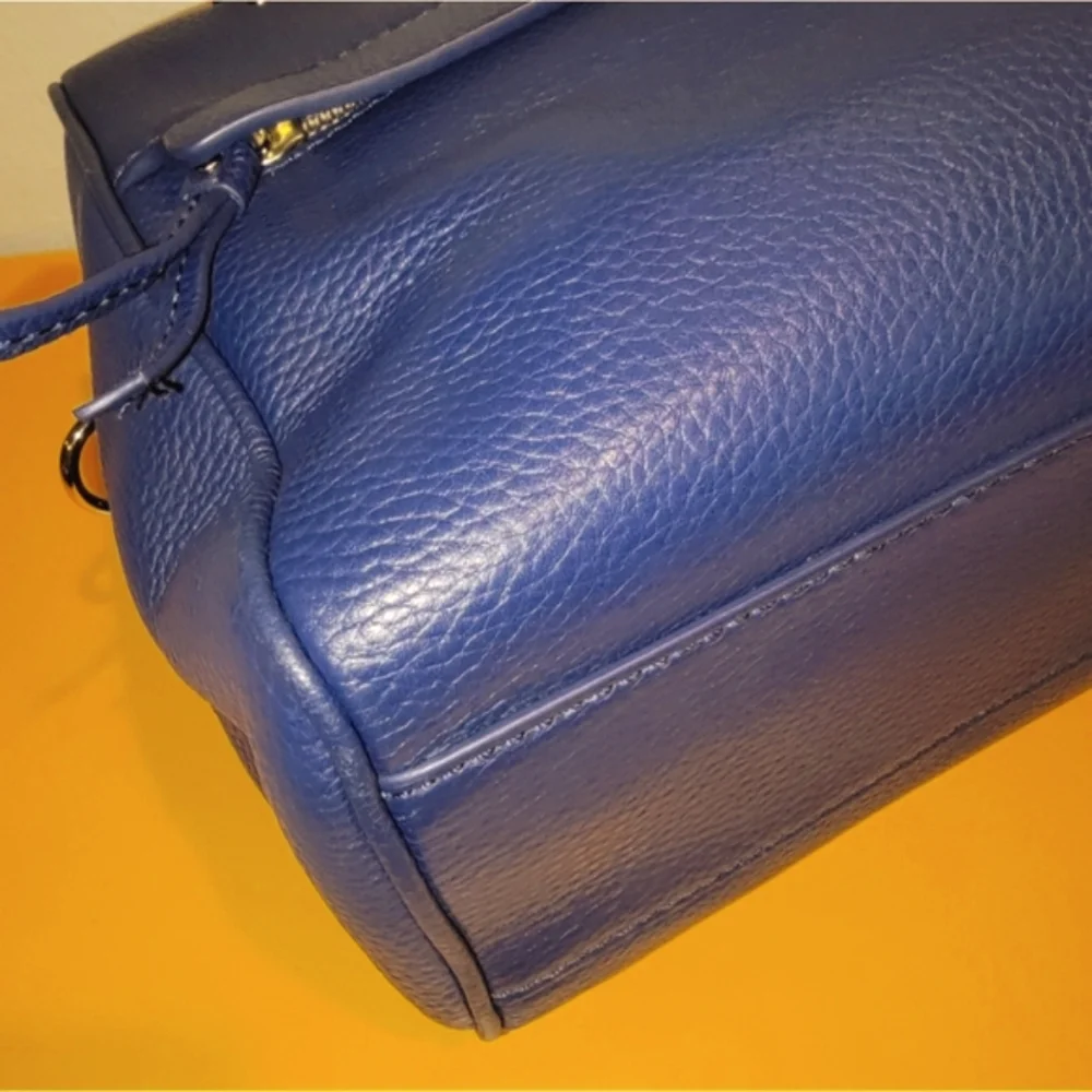 Kate Spade ♠️ Pebbled Leather Satchel EUC